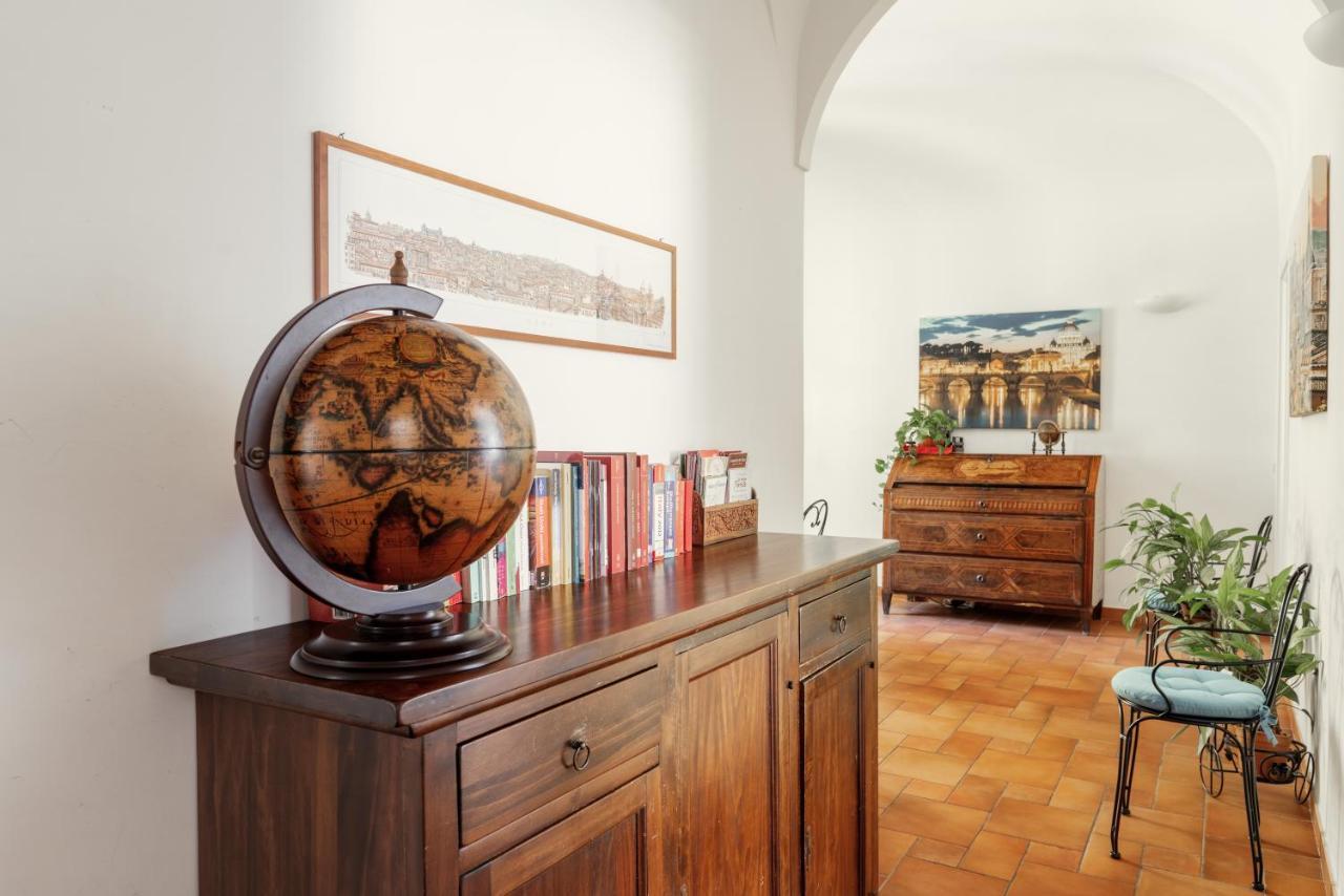 B&B Domus Quiritum Rome Bagian luar foto