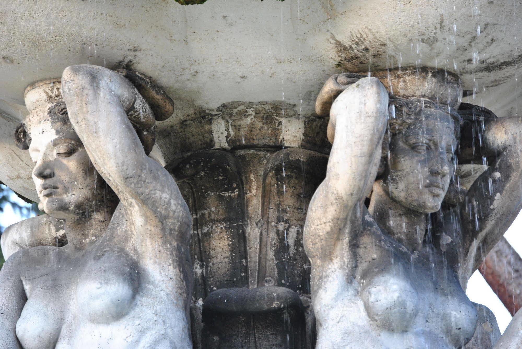 B&B Domus Quiritum Rome Bagian luar foto
